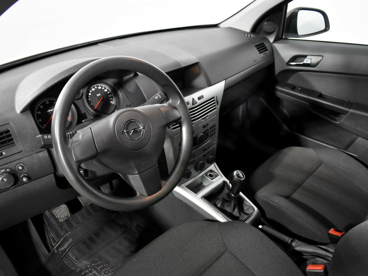 Купить Опель Астра, 2013, 65 500 км.. Фото: #7