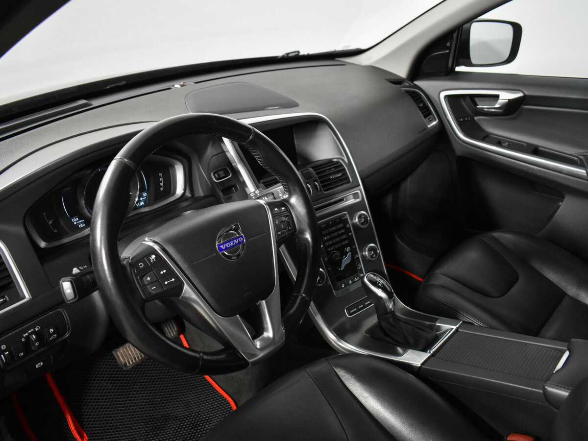 Купить Вольво ИксЦ60, 2015, 214 100 км.. Фото: #6