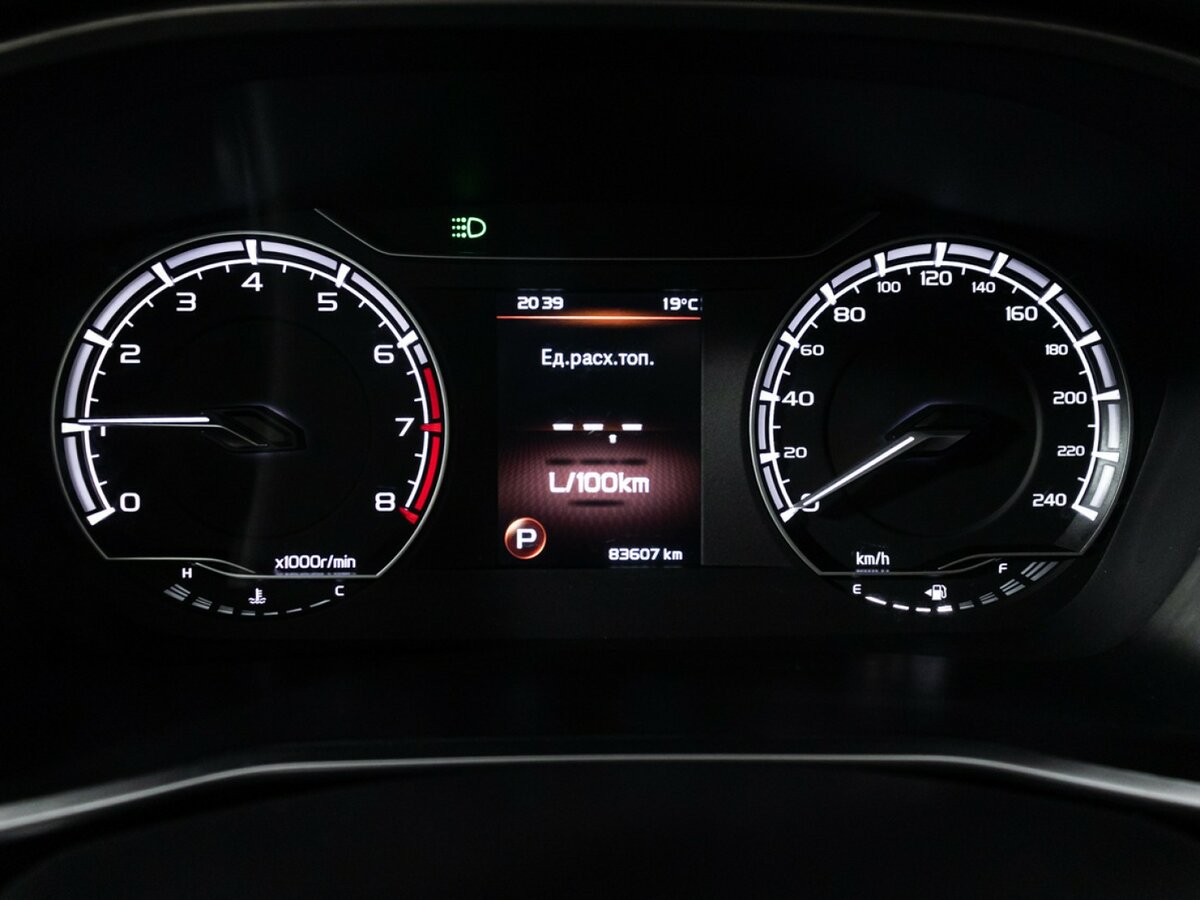 Купить Джили Кулрэй, 2022, 83 605 км.. Фото: #11