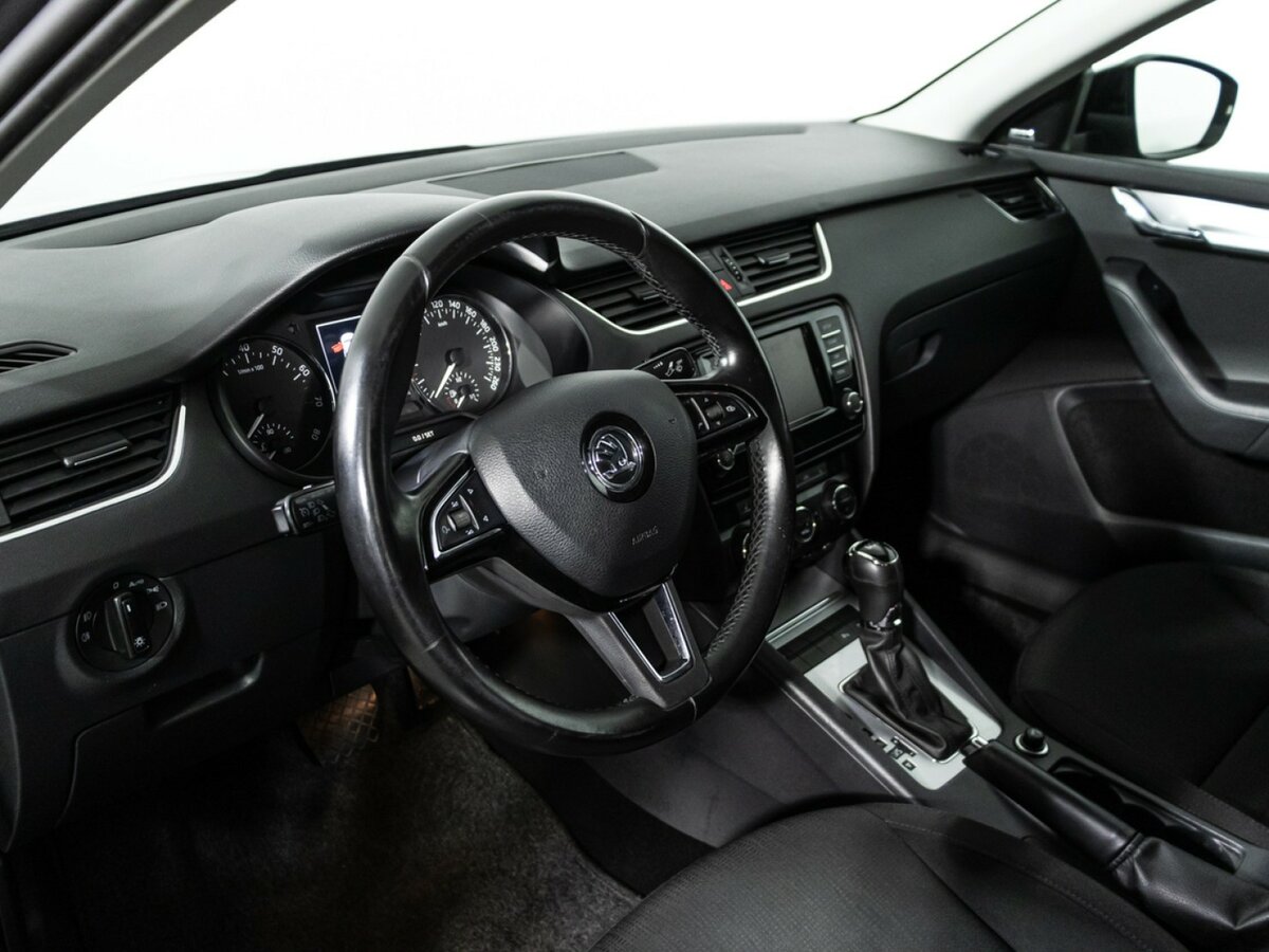 Купить Шкода Октавия, 2015, 194 034 км.. Фото: #8