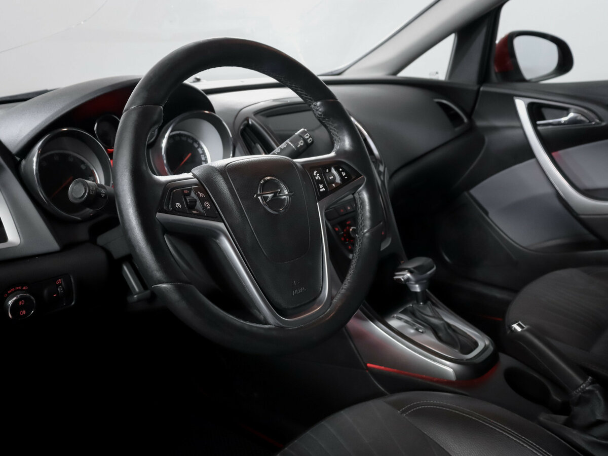 Купить Опель Астра, 2013, 170 345 км.. Фото: #11